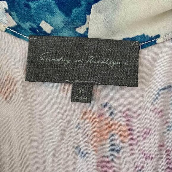 Anthropologie floral sleeveless blouse - Picture 4 of 5